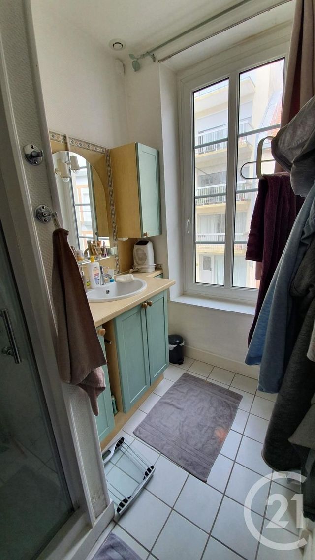 Afficher la photo en grand immeuble à vendre - 120.0 m2 - BOULOGNE SUR MER - 62 - NORD-PAS-DE-CALAIS - Century 21 Transimmo