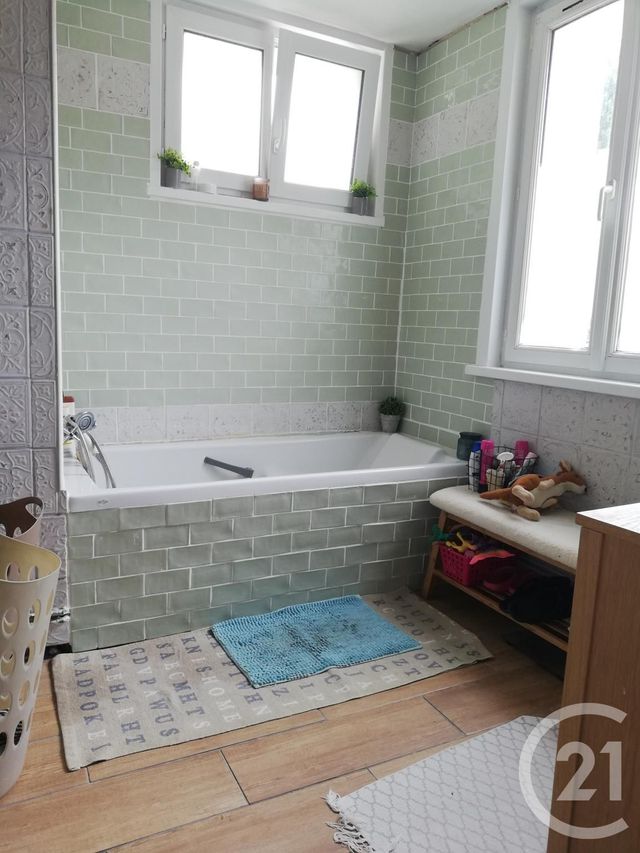 Afficher la photo en grand maison à vendre - 6 pièces - 87.5 m2 - OUTREAU - 62 - NORD-PAS-DE-CALAIS - Century 21 Transimmo