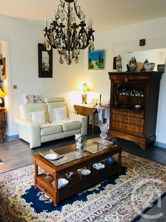Afficher la photo en grand Appartement F4 à vendre - 4 pièces - 96.0 m2 - BOULOGNE SUR MER - 62 - NORD-PAS-DE-CALAIS - Century 21 Transimmo