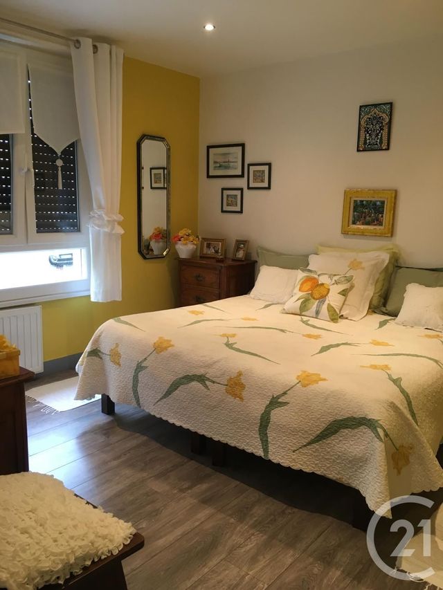 Afficher la photo en grand Appartement F4 à vendre - 4 pièces - 96.0 m2 - BOULOGNE SUR MER - 62 - NORD-PAS-DE-CALAIS - Century 21 Transimmo