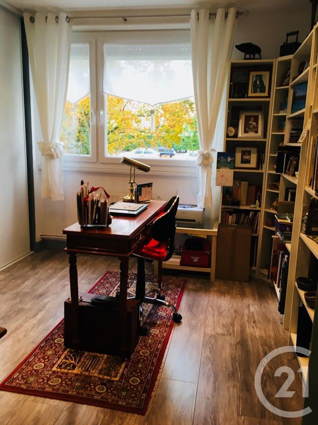 Afficher la photo en grand Appartement F4 à vendre - 4 pièces - 96.0 m2 - BOULOGNE SUR MER - 62 - NORD-PAS-DE-CALAIS - Century 21 Transimmo