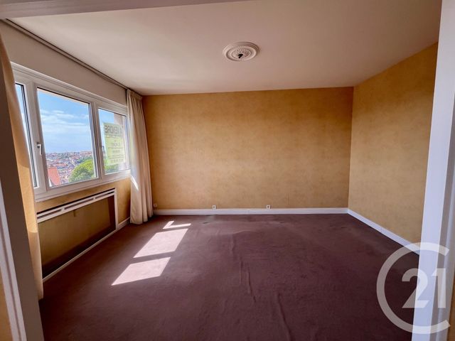 Afficher la photo en grand Appartement F4 à vendre - 4 pièces - 104.0 m2 - BOULOGNE SUR MER - 62 - NORD-PAS-DE-CALAIS - Century 21 Transimmo