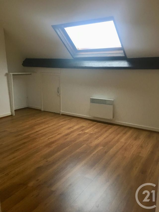 Afficher la photo en grand Appartement F3 à vendre - 4 pièces - 79.19 m2 - BOULOGNE SUR MER - 62 - NORD-PAS-DE-CALAIS - Century 21 Transimmo