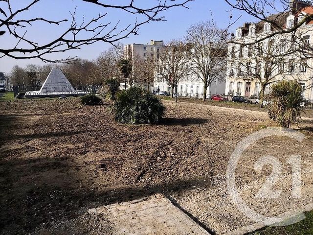 Afficher la photo en grand Appartement F3 à vendre - 4 pièces - 79.19 m2 - BOULOGNE SUR MER - 62 - NORD-PAS-DE-CALAIS - Century 21 Transimmo