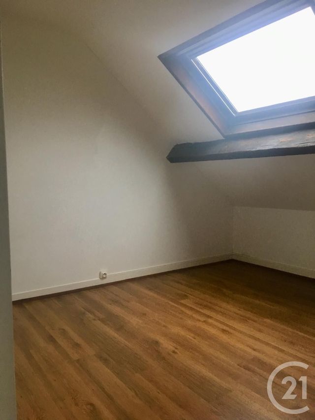 Afficher la photo en grand Appartement F3 à vendre - 4 pièces - 79.19 m2 - BOULOGNE SUR MER - 62 - NORD-PAS-DE-CALAIS - Century 21 Transimmo