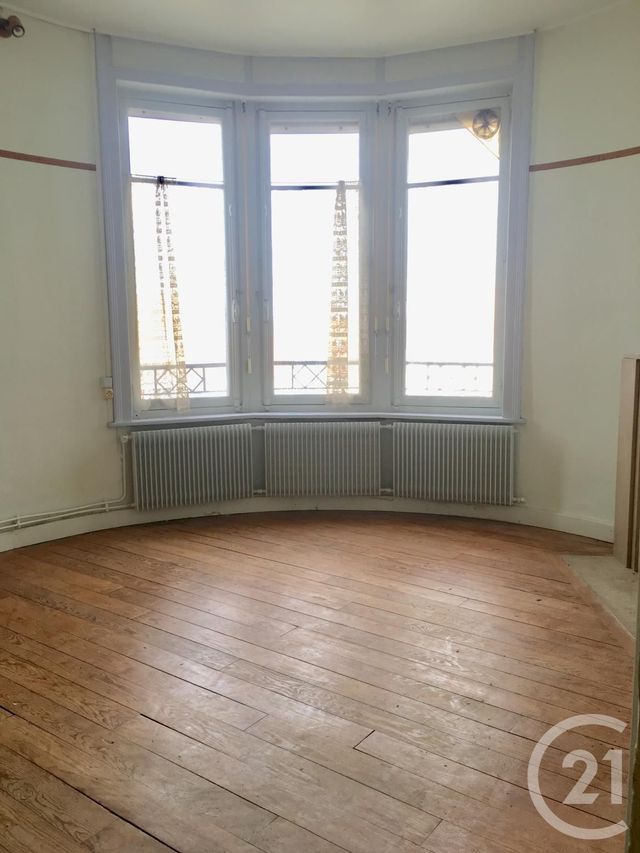 Afficher la photo en grand Appartement F3 à vendre - 5 pièces - 93.0 m2 - BOULOGNE SUR MER - 62 - NORD-PAS-DE-CALAIS - Century 21 Transimmo