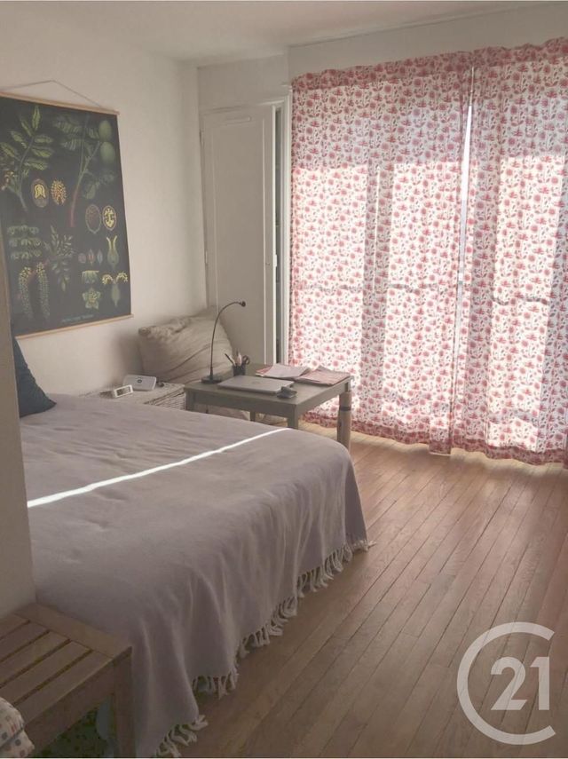 Afficher la photo en grand Appartement F2 à vendre - 2 pièces - 55.0 m2 - BOULOGNE SUR MER - 62 - NORD-PAS-DE-CALAIS - Century 21 Transimmo