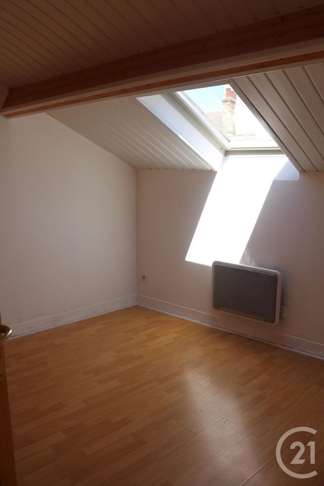 Appartement F3 à louer - 3 pièces - 55.0 m2 - BOULOGNE SUR MER - 62 - NORD-PAS-DE-CALAIS - Century 21 Transimmo Appartement F3 à louer - 3 pièces - 55.0 m2 - BOULOGNE SUR MER - 62 - NORD-PAS-DE-CALAIS - Century 21 Transimmo