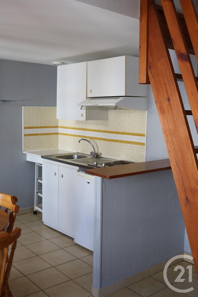 Studio à louer - 1 pièce - 22.0 m2 - BOULOGNE SUR MER - 62 - NORD-PAS-DE-CALAIS - Century 21 Transimmo Studio à louer - 1 pièce - 22.0 m2 - BOULOGNE SUR MER - 62 - NORD-PAS-DE-CALAIS - Century 21 Transimmo