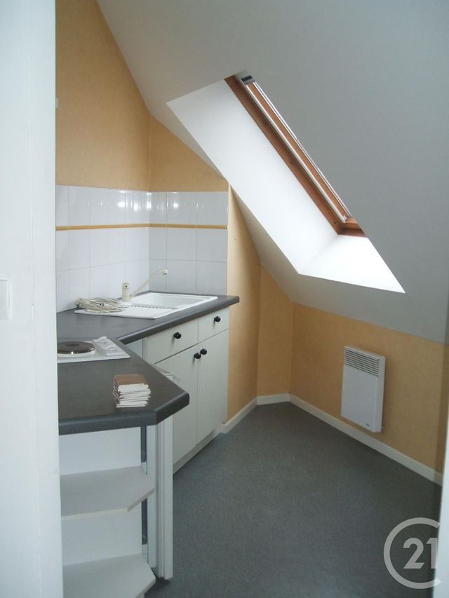 Afficher la photo en grand Appartement F2 à louer - 2 pièces - 40.0 m2 - BOULOGNE SUR MER - 62 - NORD-PAS-DE-CALAIS - Century 21 Transimmo