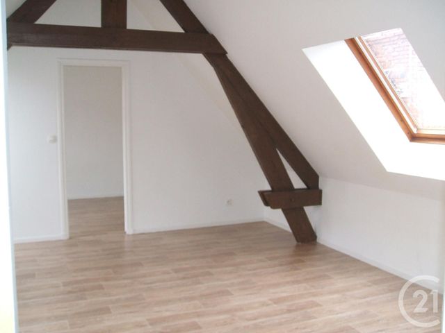 Afficher la photo en grand Appartement F2 à louer - 2 pièces - 40.0 m2 - BOULOGNE SUR MER - 62 - NORD-PAS-DE-CALAIS - Century 21 Transimmo