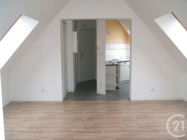 Afficher la photo en grand Appartement F2 à louer - 2 pièces - 40.0 m2 - BOULOGNE SUR MER - 62 - NORD-PAS-DE-CALAIS - Century 21 Transimmo