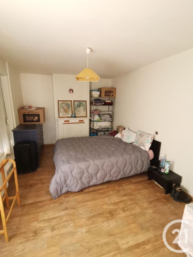 Afficher la photo en grand immeuble à vendre - 150.0 m2 - GUINES - 62 - NORD-PAS-DE-CALAIS - Century 21 Transimmo