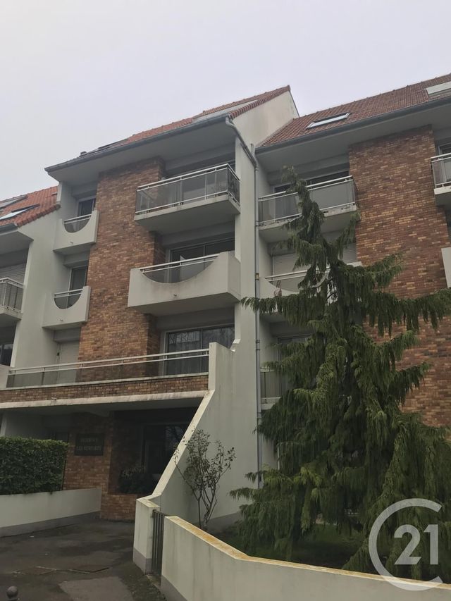 Afficher la photo en grand Appartement F2 à louer - 2 pièces - 37.0 m2 - BOULOGNE SUR MER - 62 - NORD-PAS-DE-CALAIS - Century 21 Transimmo