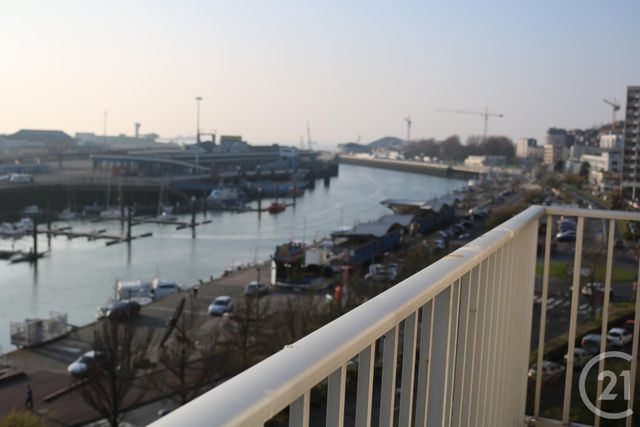 Appartement F3 à louer - 3 pièces - 101.0 m2 - BOULOGNE SUR MER - 62 - NORD-PAS-DE-CALAIS - Century 21 Transimmo