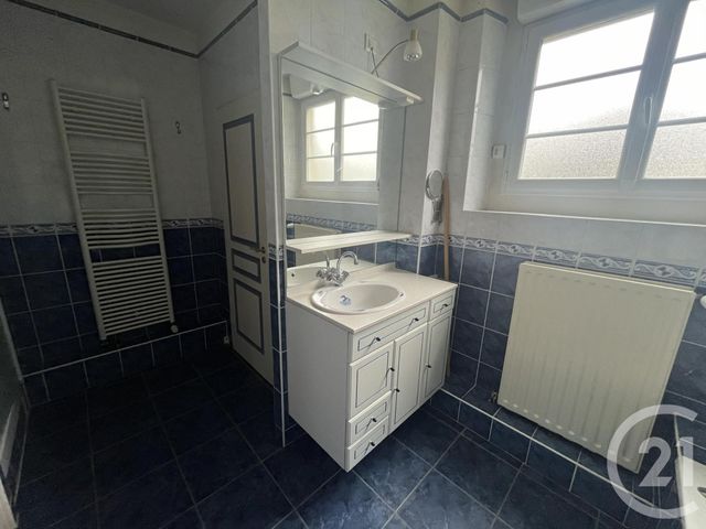 Afficher la photo en grand Appartement à vendre - 5 pièces - 64.0 m2 - BOULOGNE SUR MER - 62 - NORD-PAS-DE-CALAIS - Century 21 Transimmo