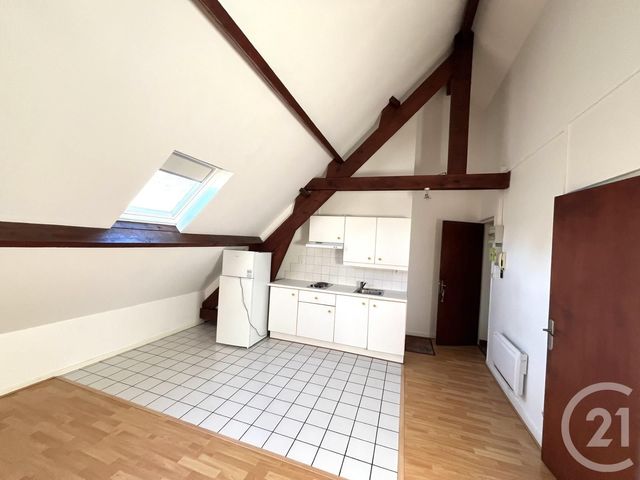 Afficher la photo en grand Appartement Duplex à vendre - 2 pièces - 38.1 m2 - BOULOGNE SUR MER - 62 - NORD-PAS-DE-CALAIS - Century 21 Transimmo