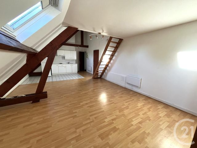 Afficher la photo en grand Appartement Duplex à vendre - 2 pièces - 38.1 m2 - BOULOGNE SUR MER - 62 - NORD-PAS-DE-CALAIS - Century 21 Transimmo
