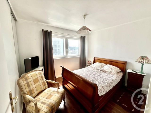 Afficher la photo en grand Appartement F2 à vendre - 4 pièces - 45.0 m2 - BOULOGNE SUR MER - 62 - NORD-PAS-DE-CALAIS - Century 21 Transimmo