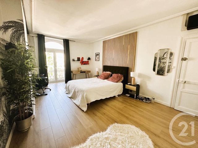 Afficher la photo en grand maison à vendre - 12 pièces - 403.0 m2 - CALAIS - 62 - NORD-PAS-DE-CALAIS - Century 21 Transimmo