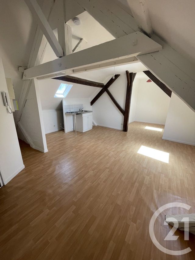 Appartement à louer - 2 pièces - 27.17 m2 - BOULOGNE SUR MER - 62 - NORD-PAS-DE-CALAIS - Century 21 Transimmo