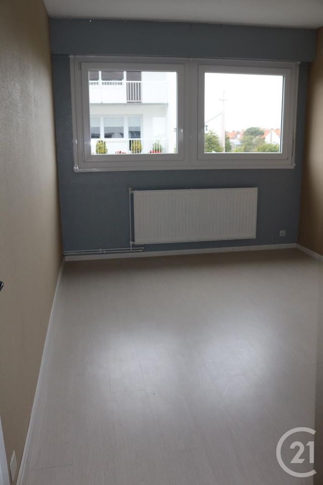 Afficher la photo en grand Appartement à louer - 3 pièces - 81.6 m2 - BOULOGNE SUR MER - 62 - NORD-PAS-DE-CALAIS - Century 21 Transimmo