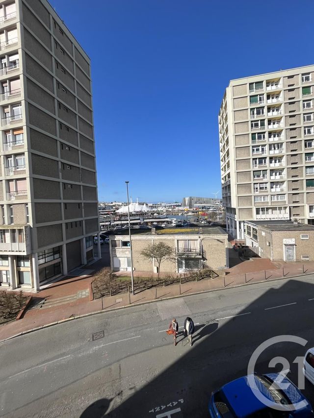 Afficher la photo en grand Appartement F3 à vendre - 4 pièces - 55.0 m2 - BOULOGNE SUR MER - 62 - NORD-PAS-DE-CALAIS - Century 21 Transimmo