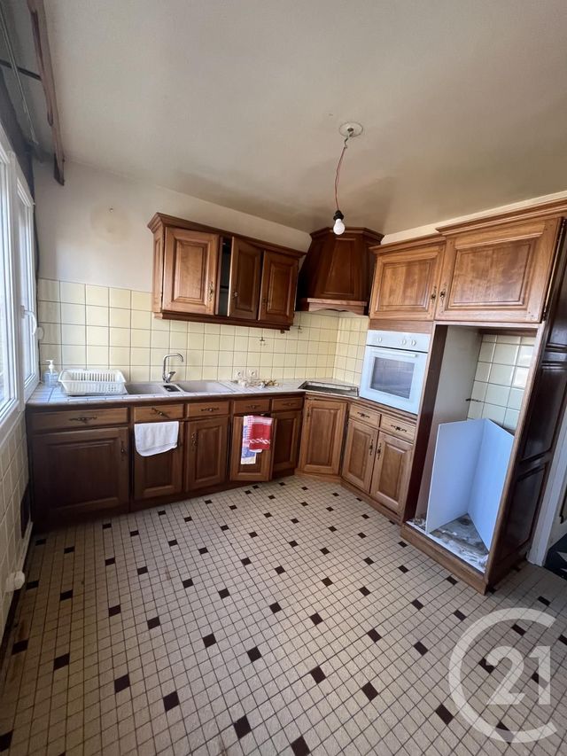 Afficher la photo en grand Appartement F3 à vendre - 4 pièces - 55.0 m2 - BOULOGNE SUR MER - 62 - NORD-PAS-DE-CALAIS - Century 21 Transimmo