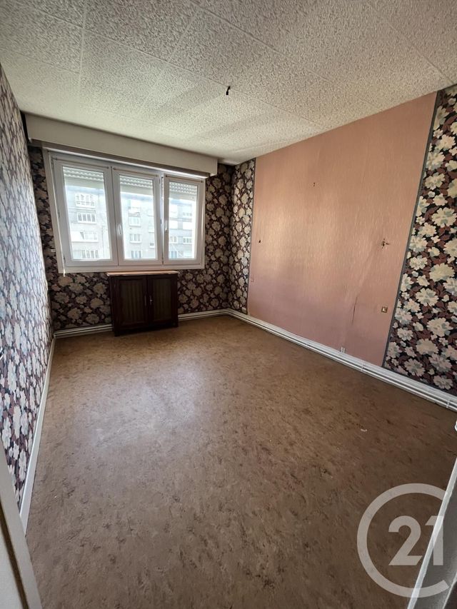 Afficher la photo en grand Appartement F3 à vendre - 4 pièces - 55.0 m2 - BOULOGNE SUR MER - 62 - NORD-PAS-DE-CALAIS - Century 21 Transimmo