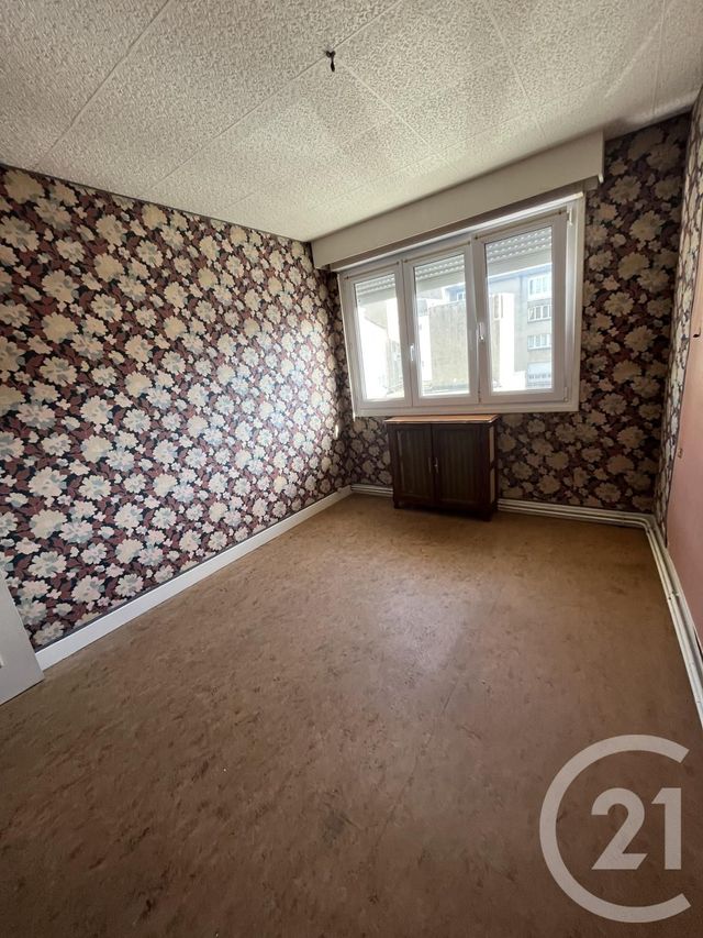 Afficher la photo en grand Appartement F3 à vendre - 4 pièces - 55.0 m2 - BOULOGNE SUR MER - 62 - NORD-PAS-DE-CALAIS - Century 21 Transimmo