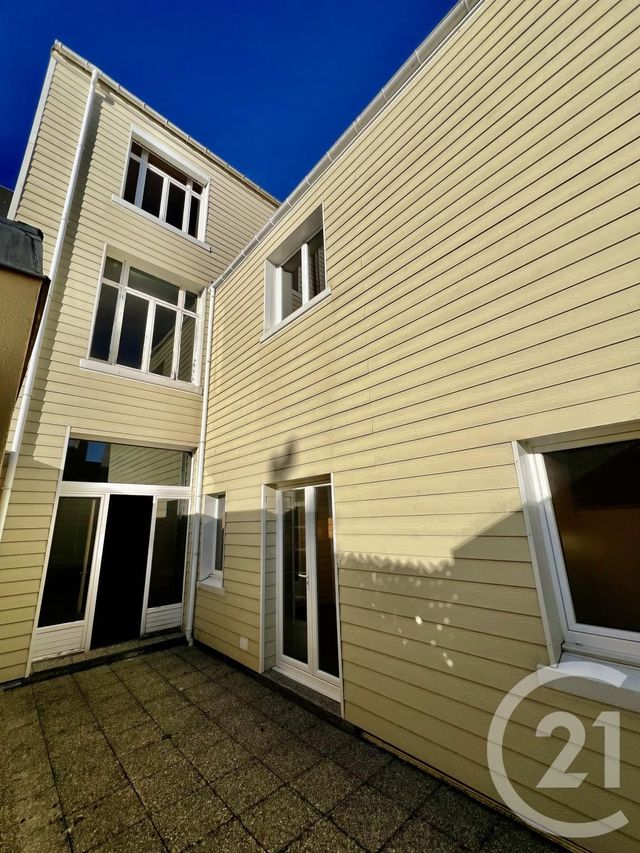 Afficher la photo en grand Appartement F5 à vendre - 6 pièces - 201.0 m2 - BOULOGNE SUR MER - 62 - NORD-PAS-DE-CALAIS - Century 21 Transimmo