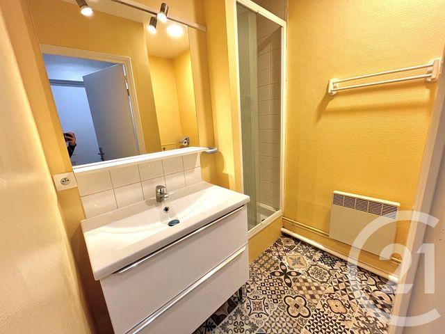 Appartement T2 à louer - 2 pièces - 49.2 m2 - BOULOGNE SUR MER - 62 - NORD-PAS-DE-CALAIS - Century 21 Transimmo