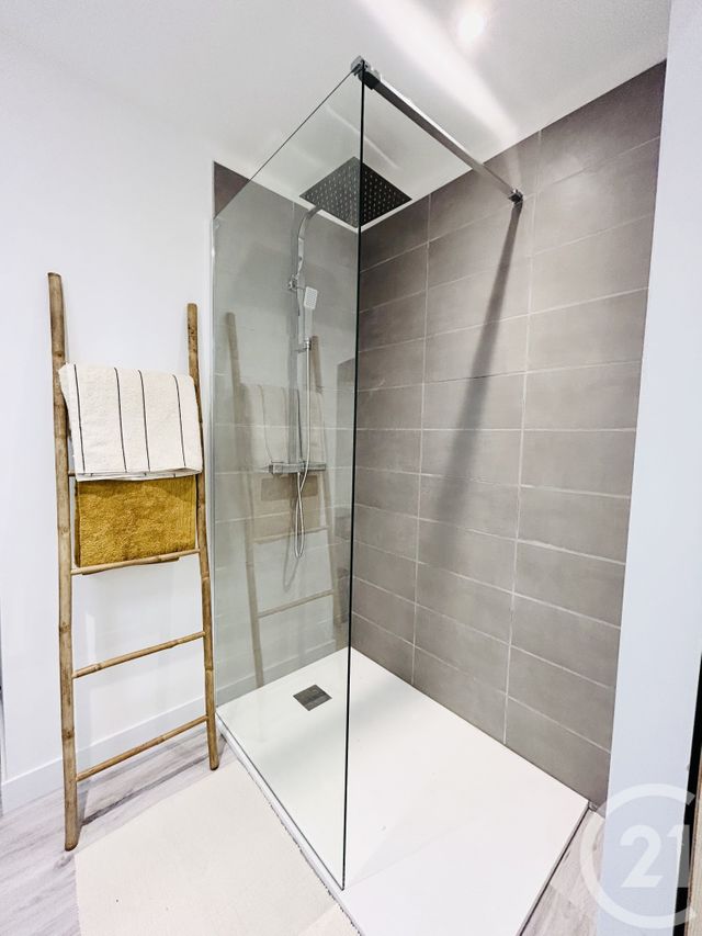 Appartement Studio à louer - 1 pièce - 35.0 m2 - BOULOGNE SUR MER - 62 - NORD-PAS-DE-CALAIS - Century 21 Transimmo