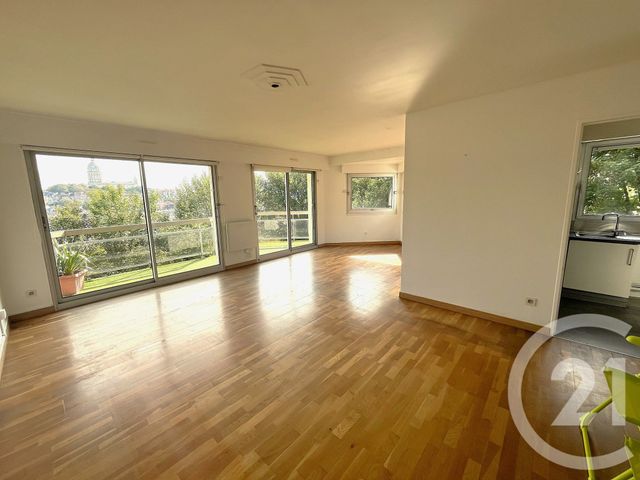 Appartement T3 à louer - 5 pièces - 77.86 m2 - BOULOGNE SUR MER - 62 - NORD-PAS-DE-CALAIS - Century 21 Transimmo