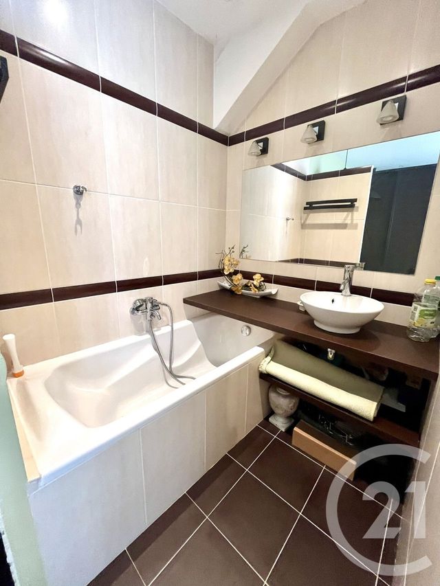 Appartement F3 à vendre - 4 pièces - 100.0 m2 - BOULOGNE SUR MER - 62 - NORD-PAS-DE-CALAIS - Century 21 Transimmo