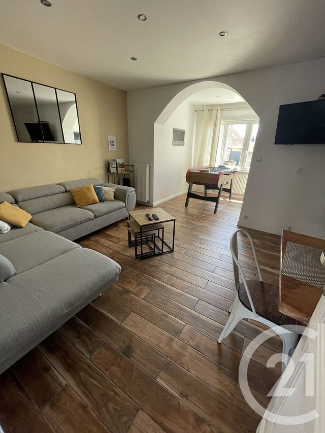 Appartement à louer - 4 pièces - 89.31 m2 - OUTREAU - 62 - NORD-PAS-DE-CALAIS - Century 21 Transimmo