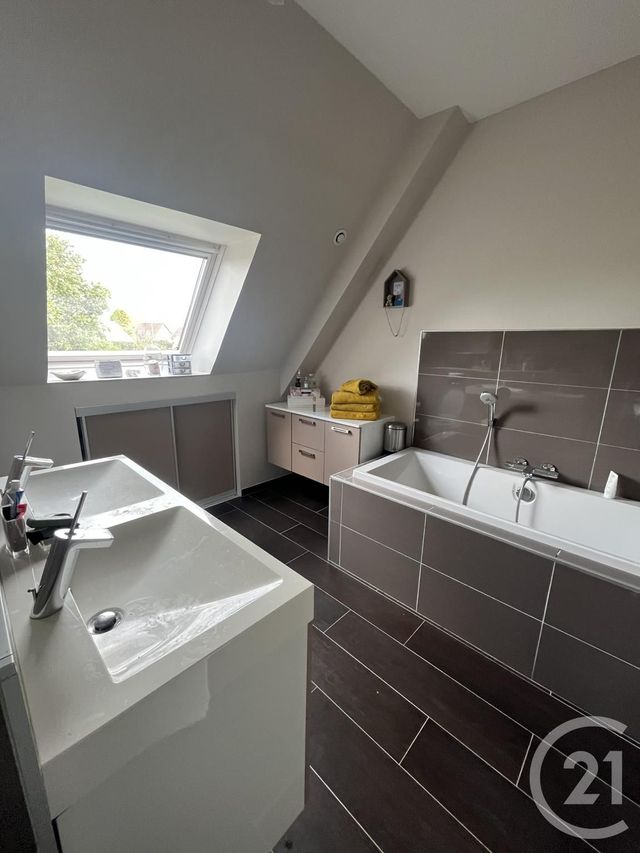 maison à vendre - 6 pièces - 150.0 m2 - LA CAPELLE LES BOULOGNE - 62 - NORD-PAS-DE-CALAIS - Century 21 Transimmo