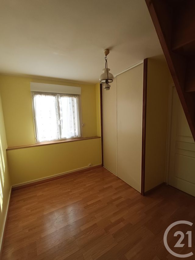 Afficher la photo en grand maison à louer - 4 pièces - 88.46 m2 - ST MARTIN BOULOGNE - 62 - NORD-PAS-DE-CALAIS - Century 21 Transimmo