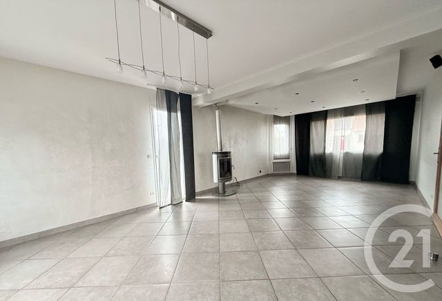 maison à vendre - 8 pièces - 155.0 m2 - PONT DE BRIQUES ST ETIENNE - 62 - NORD-PAS-DE-CALAIS - Century 21 Transimmo