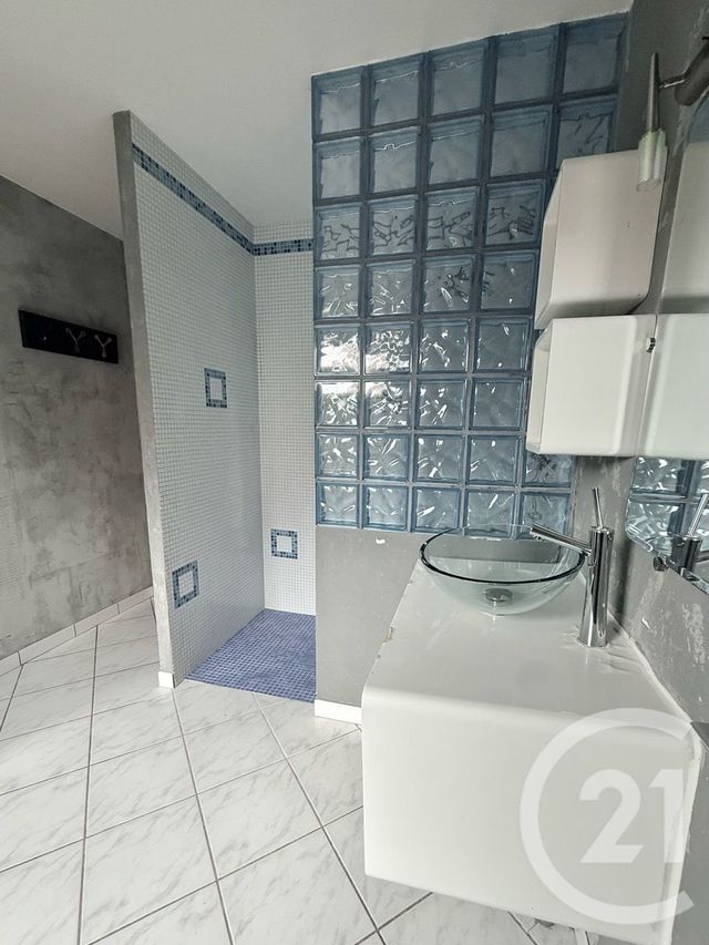 maison à vendre - 8 pièces - 155.0 m2 - PONT DE BRIQUES ST ETIENNE - 62 - NORD-PAS-DE-CALAIS - Century 21 Transimmo