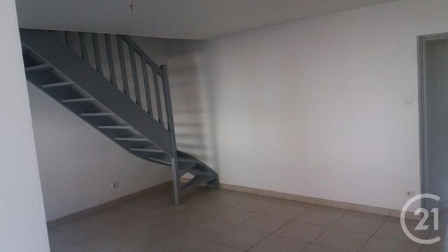 maison à louer - 4 pièces - 72.2 m2 - BELLE ET HOULLEFORT - 62 - NORD-PAS-DE-CALAIS - Century 21 Transimmo