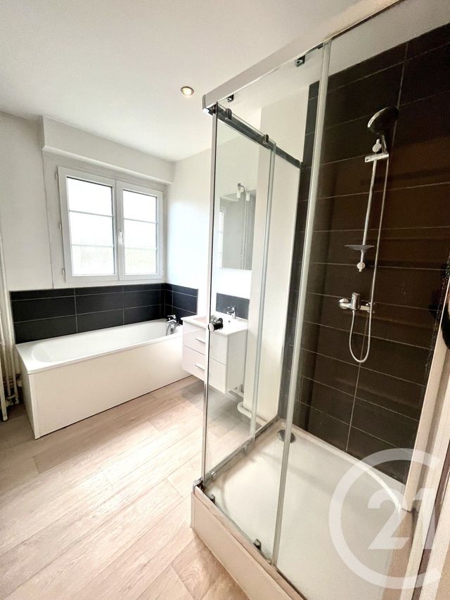 Appartement F3 à vendre - 4 pièces - 80.0 m2 - BOULOGNE SUR MER - 62 - NORD-PAS-DE-CALAIS - Century 21 Transimmo