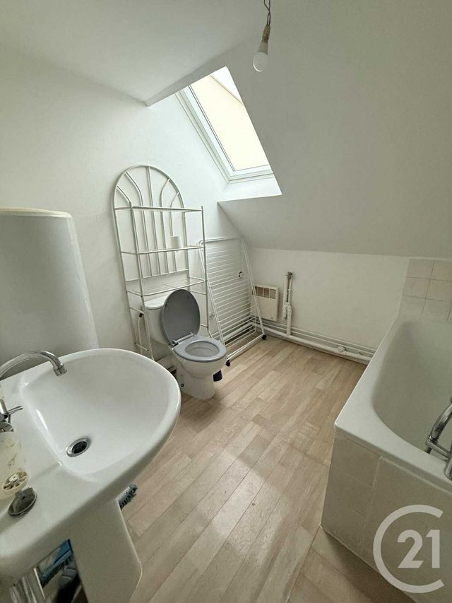 Appartement à vendre - 2 pièces - 20.0 m2 - OUTREAU - 62 - NORD-PAS-DE-CALAIS - Century 21 Transimmo