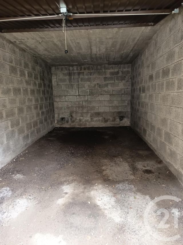 parking à louer - 11.0 m2 - BOULOGNE SUR MER - 62 - NORD-PAS-DE-CALAIS - Century 21 Transimmo