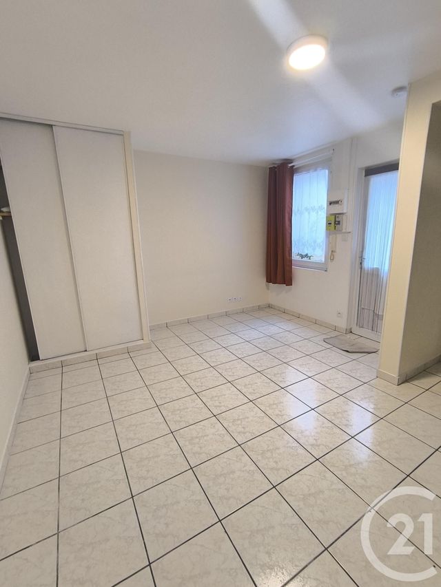 Appartement F2 à louer - 2 pièces - 20.6 m2 - BOULOGNE SUR MER - 62 - NORD-PAS-DE-CALAIS - Century 21 Transimmo