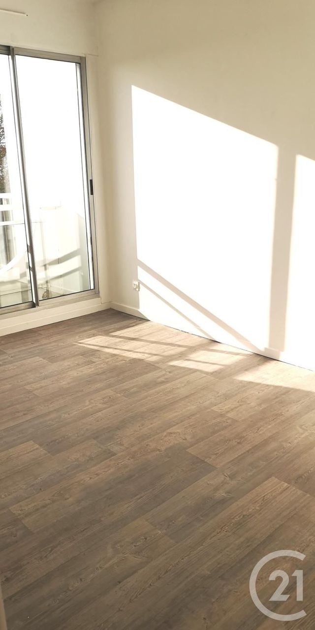 Appartement F2 à louer - 2 pièces - 37.0 m2 - BOULOGNE SUR MER - 62 - NORD-PAS-DE-CALAIS - Century 21 Transimmo