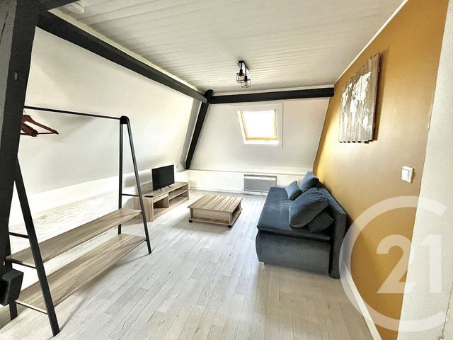 Appartement F1 à louer - 1 pièce - 20.77 m2 - OUTREAU - 62 - NORD-PAS-DE-CALAIS - Century 21 Transimmo