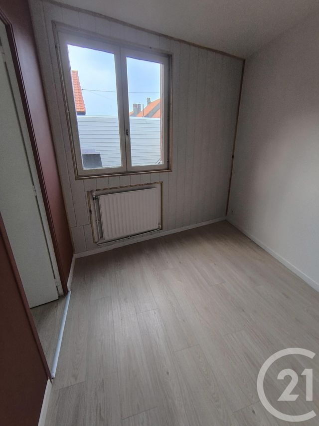 Appartement à louer - 4 pièces - 75.0 m2 - MARQUISE - 62 - NORD-PAS-DE-CALAIS - Century 21 Transimmo