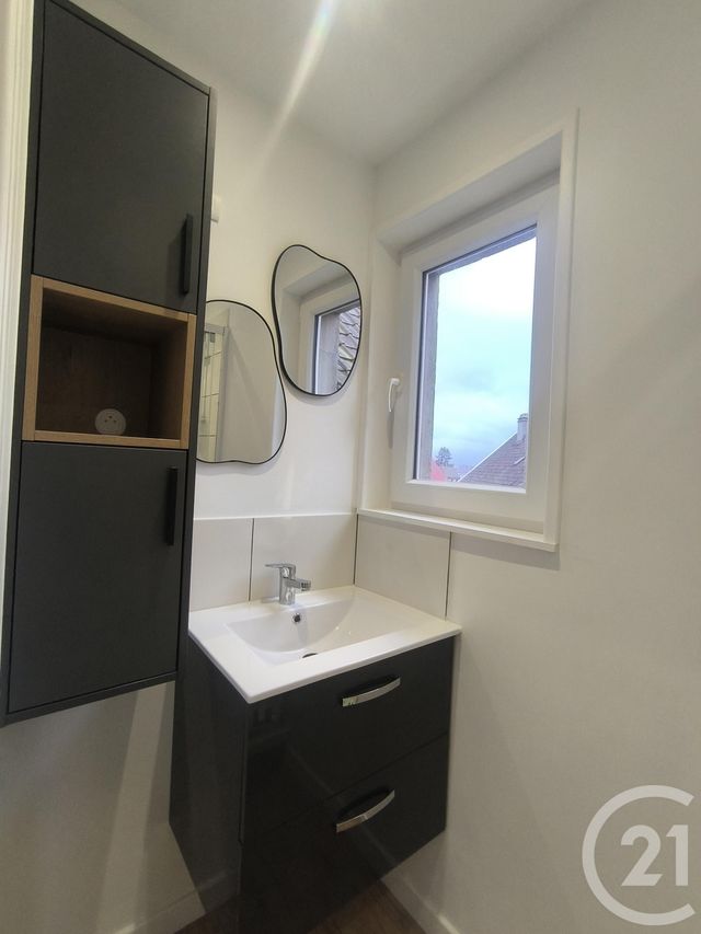 Appartement T1 à louer - 1 pièce - 25.2 m2 - OUTREAU - 62 - NORD-PAS-DE-CALAIS - Century 21 Transimmo