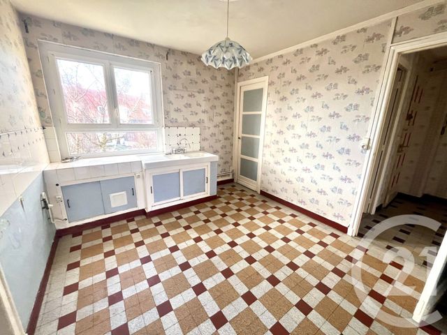 Appartement F3 bis à vendre - 4 pièces - 80.0 m2 - OUTREAU - 62 - NORD-PAS-DE-CALAIS - Century 21 Transimmo